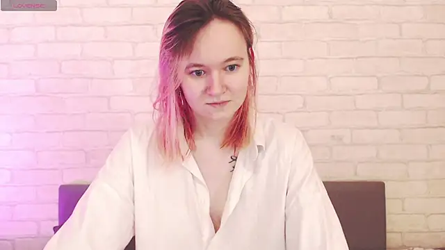 Ericha Stone online show from March 29, 2026, 2:00 am