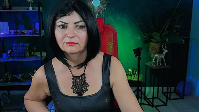 HelenBeler online show from December 5, 2025, 8:34 am