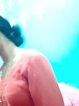 Snapshot of Pahadi_couple chatting on October 8, 2025, 3:42 pm Pahadi couple online show from October 8, 2025, 3:42 pm