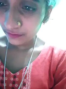 Snapshot of Pahadi_couple chatting on October 12, 2025, 3:44 pm Pahadi couple online show from October 12, 2025, 3:44 pm