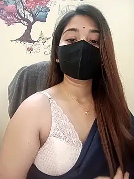 Snapshot of midnightmuse-03 chatting on October 18, 2025, 12:02 am midnightmuse-03 online show from October 18, 2025, 12:02 am