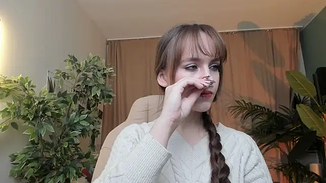 Jamie Chung online show from December 14, 2025, 1:11 am