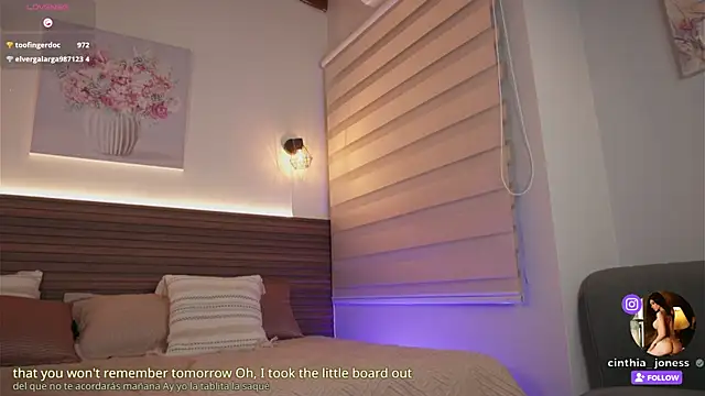 cinthia jones2 online show from October 9, 2025, 7:50 am