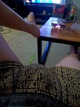 Snapshot of Frnlove521 chatting on September 30, 2025, 3:55 am Frnlove521 online show from September 30, 2025, 3:55 am