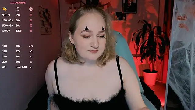 Snapshot of Kitty_Rest_ chatting on October 26, 2025, 4:35 pm Kitty Rest online show from October 26, 2025, 4:35 pm