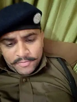 Frvgggghh online show from January 8, 2026, 9:39 pm