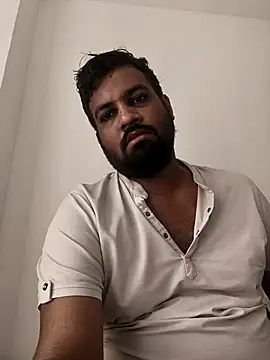 vinay smalldick online show from March 24, 2026, 3:55 am