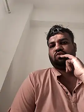 vinay smalldick online show from May 19, 2026, 1:56 am