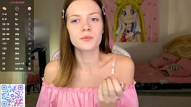 VibeQueenLucy online show from November 13, 2025, 10:14 am