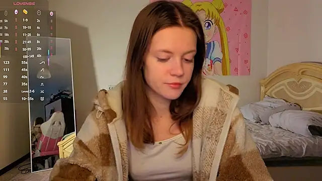 VibeQueenLucy online show from January 13, 2026, 7:13 am