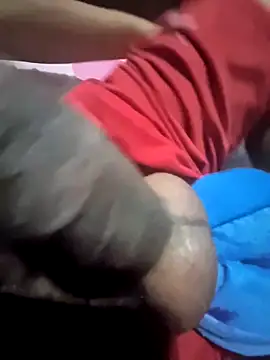 Snapshot of CVictorL10 chatting on November 9, 2025, 4:55 am CVictorL10 online show from November 9, 2025, 4:55 am