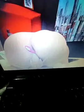 Snapshot of CVictorL10 chatting on November 14, 2025, 12:53 am CVictorL10 online show from November 14, 2025, 12:53 am