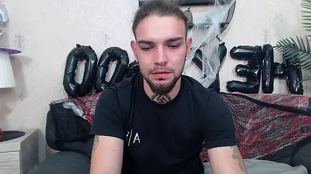 DanyelCarter online show from October 20, 2025, 6:30 pm