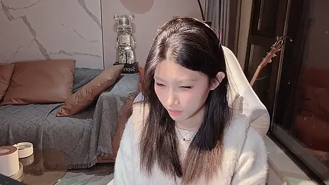 Lixinel-520 online show from December 4, 2025, 12:58 pm