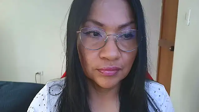 Snapshot of LissafeetHott chatting on July 7, 2026, 4:55 pm LissafeetHott online show from July 7, 2026, 4:55 pm