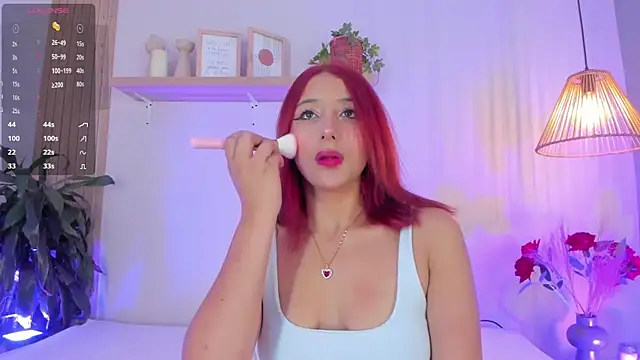 Cristalfoxy  online show from November 26, 2025, 7:26 pm