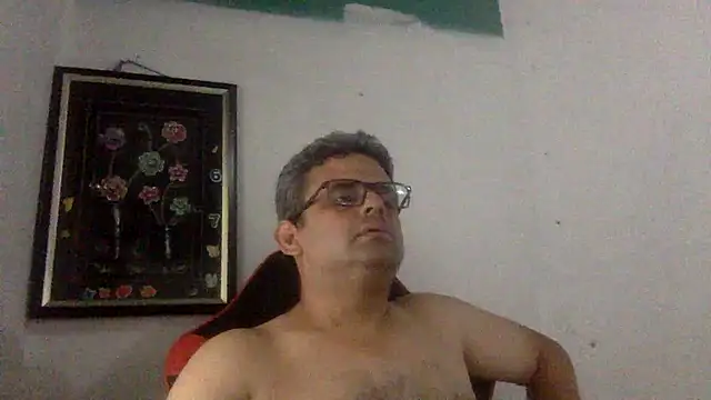 Katracho6969 online show from April 15, 2026, 5:53 pm