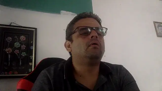 Snapshot of Katracho6969 chatting on April 23, 2026, 3:36 pm Katracho6969 online show from April 23, 2026, 3:36 pm
