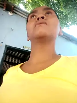 Snapshot of Lucy-Ferr chatting on October 18, 2025, 3:57 pm Lucy-Ferr online show from October 18, 2025, 3:57 pm