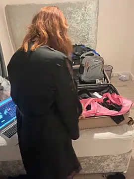 Snapshot of IrishmilfAnna chatting on November 3, 2025, 8:54 pm IrishmilfAnna online show from November 3, 2025, 8:54 pm