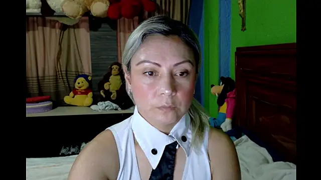  Charlize theron  online show from February 22, 2026, 11:09 am