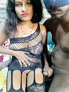 sexy-couple77 online show from October 12, 2025, 12:09 am