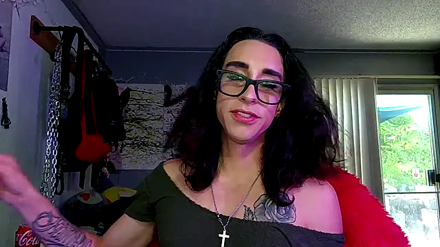 xoFrankie online show from September 23, 2025, 10:13 pm