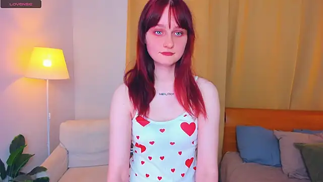 KatyKufel online show from October 17, 2025, 7:27 pm