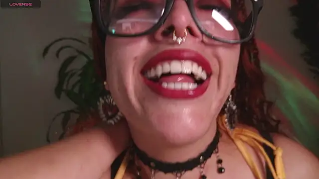 bri von dhara   online show from March 20, 2026, 2:05 am