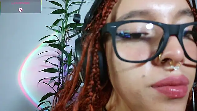 bri von dhara   online show from April 7, 2026, 2:17 pm