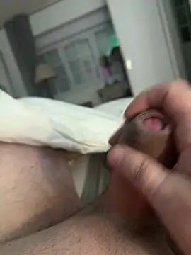 Snapshot of ejaculationmassive chatting on November 18, 2025, 3:01 am ejaculationmassive online show from November 18, 2025, 3:01 am