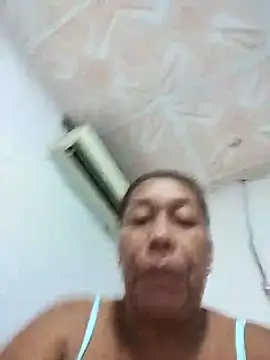 Naomi-Mature online show from December 4, 2025, 8:01 am