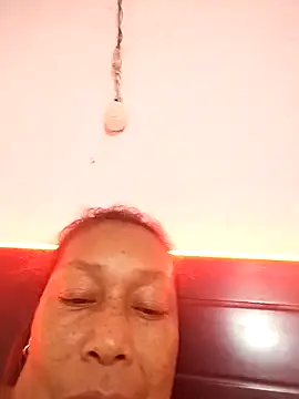 Snapshot of Naomi-Mature chatting on February 6, 2026, 10:13 pm Naomi-Mature online show from February 6, 2026, 10:13 pm