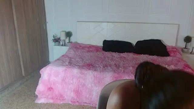 BellaSky4 online show from January 8, 2026, 4:37 am