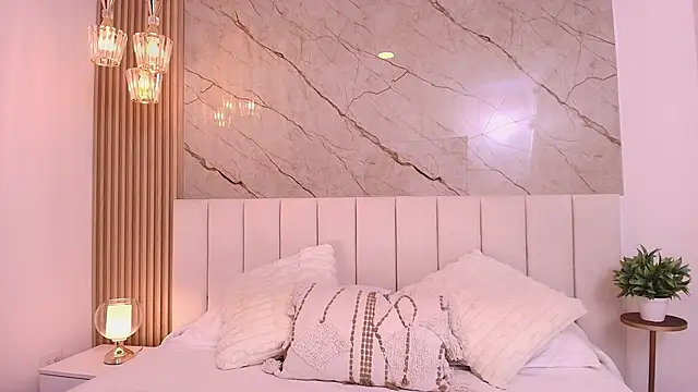 Snapshot of GraceMontgomery chatting on October 18, 2025, 1:12 pm GraceMontgomery online show from October 18, 2025, 1:12 pm