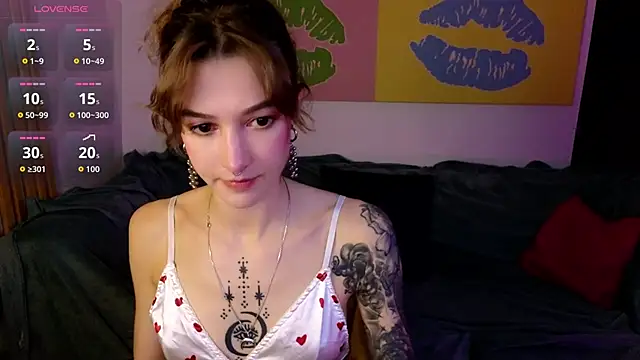 Snapshot of __grace__ chatting on October 8, 2025, 3:20 pm grace online show from October 8, 2025, 3:20 pm