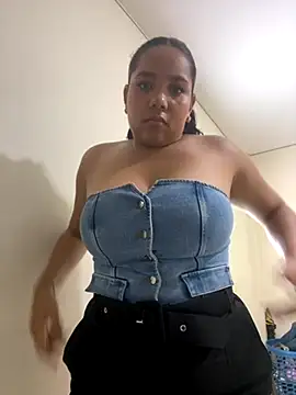 Snapshot of Heerlin- chatting on September 11, 2025, 7:52 am Heerlin- online show from September 11, 2025, 7:52 am