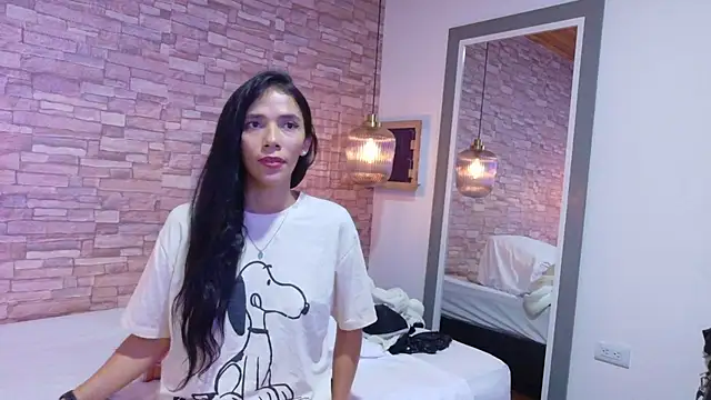 Snapshot of Martina_thompson69 chatting on October 30, 2025, 2:18 pm Martina thompson69 online show from October 30, 2025, 2:18 pm