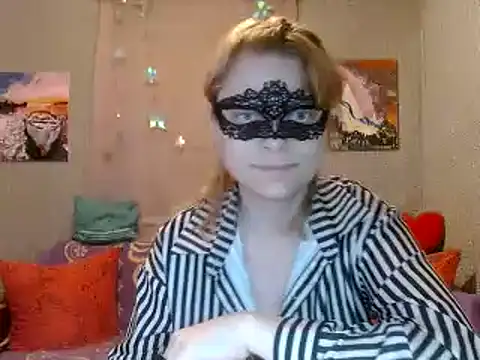 Miss Nona online show from April 23, 2026, 12:29 pm