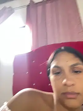 Messy-diana21 online show from April 9, 2026, 8:47 pm