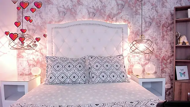 ScarletMore online show from February 15, 2026, 1:09 pm