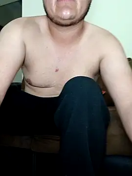 Snapshot of Jovenlechoso2044 chatting on February 1, 2026, 8:35 am Jovenlechoso2044 online show from February 1, 2026, 8:35 am