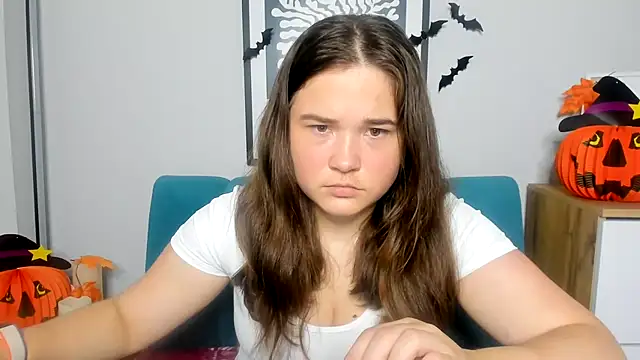 IsabellCharm online show from October 23, 2025, 12:48 pm