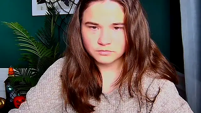 IsabellCharm online show from November 1, 2025, 4:31 pm