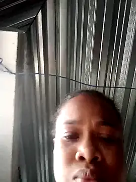 Snapshot of sexy-colombiana chatting on October 6, 2025, 5:43 pm sexy-colombiana online show from October 6, 2025, 5:43 pm