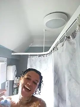 Snapshot of GoddessChantelle chatting on September 19, 2025, 9:32 am GoddessChantelle online show from September 19, 2025, 9:32 am