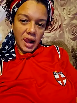 Snapshot of GoddessChantelle chatting on October 21, 2025, 10:10 pm GoddessChantelle online show from October 21, 2025, 10:10 pm