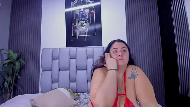 Snapshot of Bora_Lajuana chatting on October 18, 2025, 4:15 am Bora Lajuana online show from October 18, 2025, 4:15 am