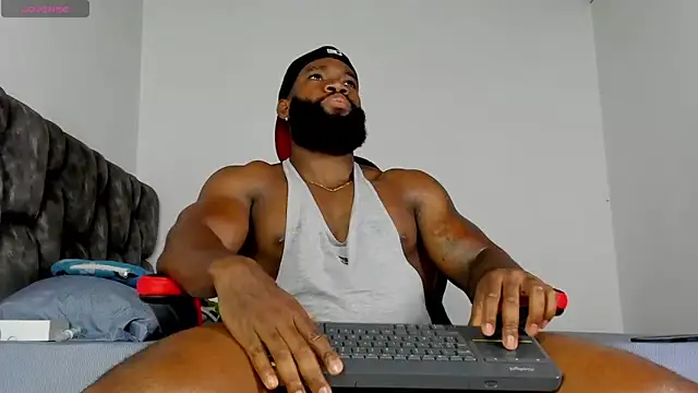 james musclebbc online show from April 6, 2026, 8:10 pm