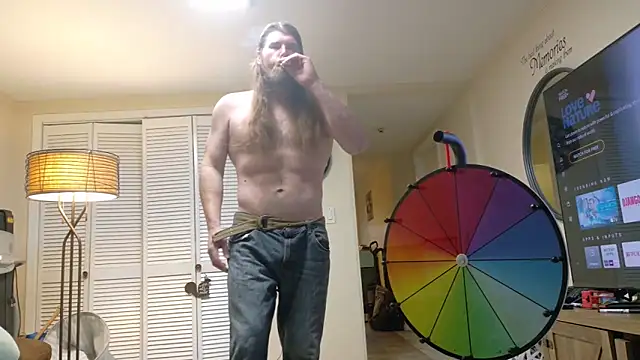 Snapshot of FreakThorOnlyyFans chatting on February 18, 2026, 7:10 pm FreakThorOnlyyFans online show from February 18, 2026, 7:10 pm